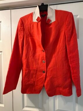 Worth Red Linen Blend Blazer with Cream Contrast Collar Size 10